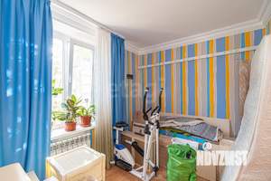 3-к квартира, вторичка, 48м2, 1/2 этаж