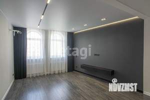 2-к квартира, вторичка, 95м2, 8/8 этаж