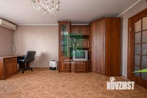 2-к квартира, вторичка, 56м2, 4/4 этаж