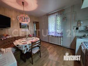 4-к квартира, вторичка, 80м2, 1/1 этаж