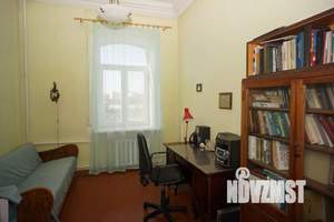 4-к квартира, вторичка, 125м2, 4/4 этаж