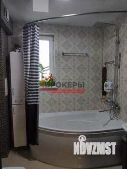 2-к квартира, вторичка, 74м2, 1/10 этаж