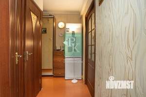 2-к квартира, вторичка, 46м2, 3/5 этаж