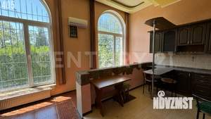 3-к квартира, вторичка, 102м2, 1/3 этаж