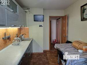 2-к квартира, вторичка, 61м2, 1/10 этаж