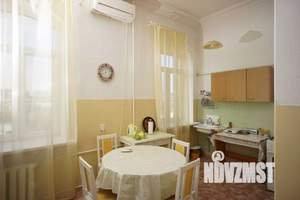 4-к квартира, вторичка, 125м2, 4/4 этаж