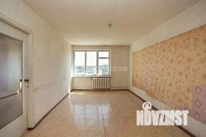 3-к квартира, вторичка, 63м2, 5/5 этаж