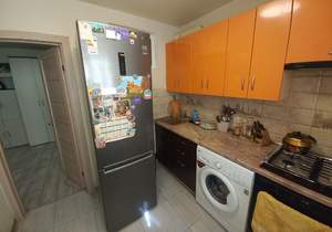 2-к квартира, вторичка, 42м2, 1/5 этаж