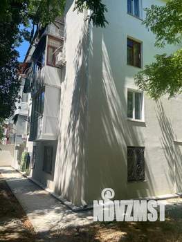 2-к квартира, вторичка, 45м2, 1/4 этаж