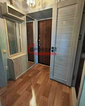 2-к квартира, вторичка, 35м2, 3/5 этаж