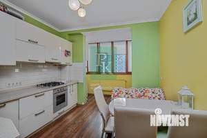 2-к квартира, вторичка, 63м2, 4/4 этаж