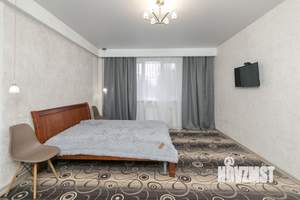 2-к квартира, вторичка, 74м2, 1/10 этаж