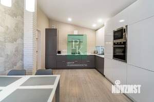 2-к квартира, вторичка, 64м2, 5/5 этаж