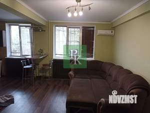 2-к квартира, вторичка, 43м2, 1/5 этаж