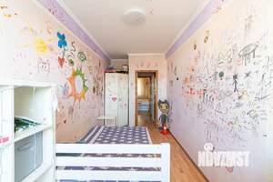 3-к квартира, вторичка, 57м2, 4/5 этаж