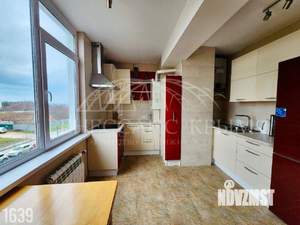 2-к квартира, вторичка, 72м2, 3/10 этаж