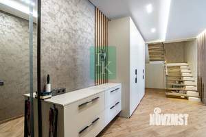 3-к квартира, вторичка, 130м2, 9/10 этаж