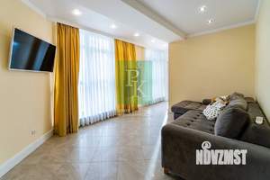 4-к квартира, вторичка, 116м2, 9/10 этаж