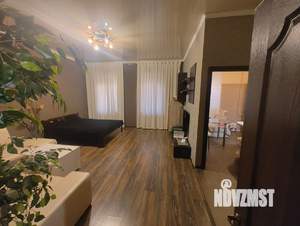 1-к квартира, вторичка, 68м2, 1/4 этаж