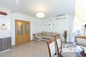2-к квартира, вторичка, 90м2, 5/10 этаж