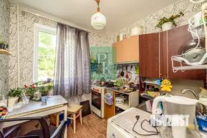 2-к квартира, вторичка, 41м2, 1/5 этаж