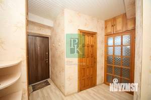 3-к квартира, вторичка, 64м2, 1/5 этаж