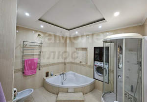 3-к квартира, вторичка, 86м2, 1/2 этаж