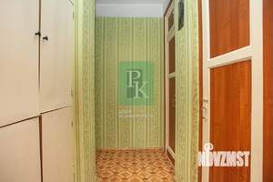 3-к квартира, вторичка, 58м2, 5/5 этаж
