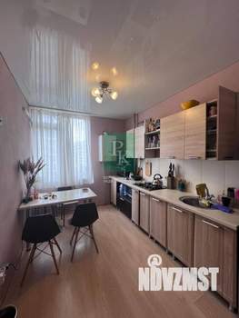 2-к квартира, вторичка, 57м2, 4/10 этаж