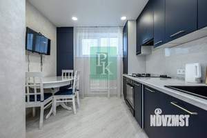 2-к квартира, вторичка, 63м2, 4/4 этаж