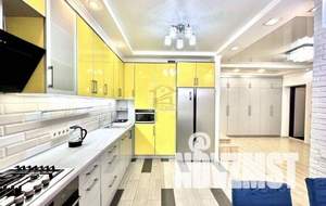 3-к квартира, вторичка, 65м2, 9/11 этаж