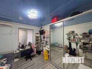 3-к квартира, вторичка, 74м2, -1/2 этаж