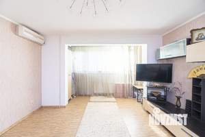 2-к квартира, вторичка, 63м2, 1/9 этаж