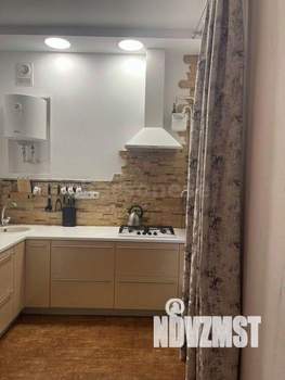 2-к квартира, вторичка, 60м2, 3/3 этаж
