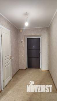 2-к квартира, вторичка, 52м2, 1/8 этаж