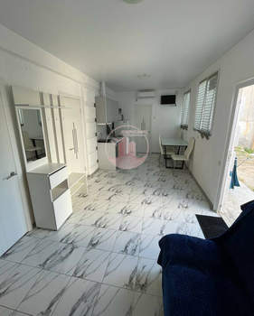 4-к квартира, вторичка, 48м2, 1/1 этаж
