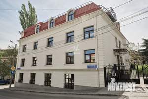Студия квартира, вторичка, 73м2, 2/4 этаж