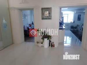 3-к квартира, вторичка, 121м2, 3/8 этаж