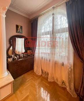 6-к квартира, вторичка, 180м2, 2/3 этаж