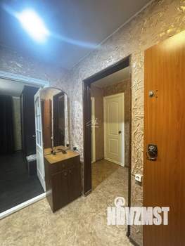 2-к квартира, вторичка, 60м2, 1/1 этаж