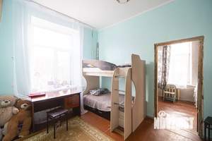 3-к квартира, вторичка, 57м2, 1/2 этаж