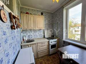 3-к квартира, вторичка, 65м2, 5/5 этаж