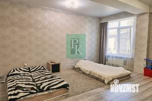 2-к квартира, вторичка, 70м2, 3/3 этаж