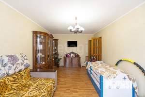 3-к квартира, вторичка, 68м2, 2/5 этаж