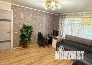 4-к квартира, вторичка, 76м2, 1/10 этаж