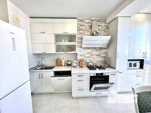 2-к квартира, вторичка, 56м2, 5/5 этаж