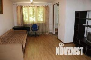 2-к квартира, вторичка, 42м2, 1/5 этаж