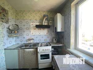 4-к квартира, вторичка, 63м2, 5/5 этаж
