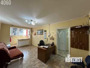 3-к квартира, вторичка, 61м2, 1/5 этаж