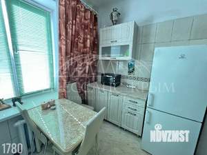 2-к квартира, вторичка, 60м2, 3/3 этаж